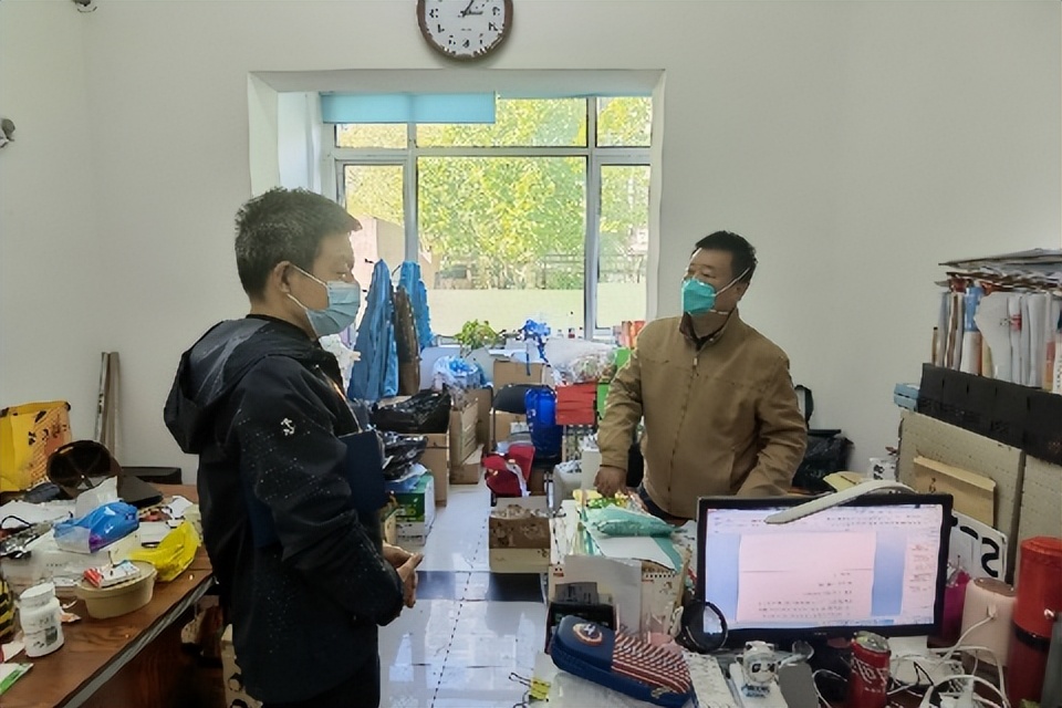 “昨天你们守护祖国河山，今天换我们守护你们！”