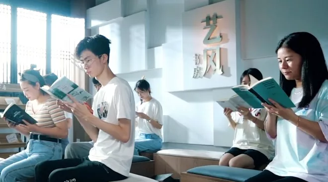 第十九届北京国际图书节分会场活动“北京书店之夜”在东城区举办