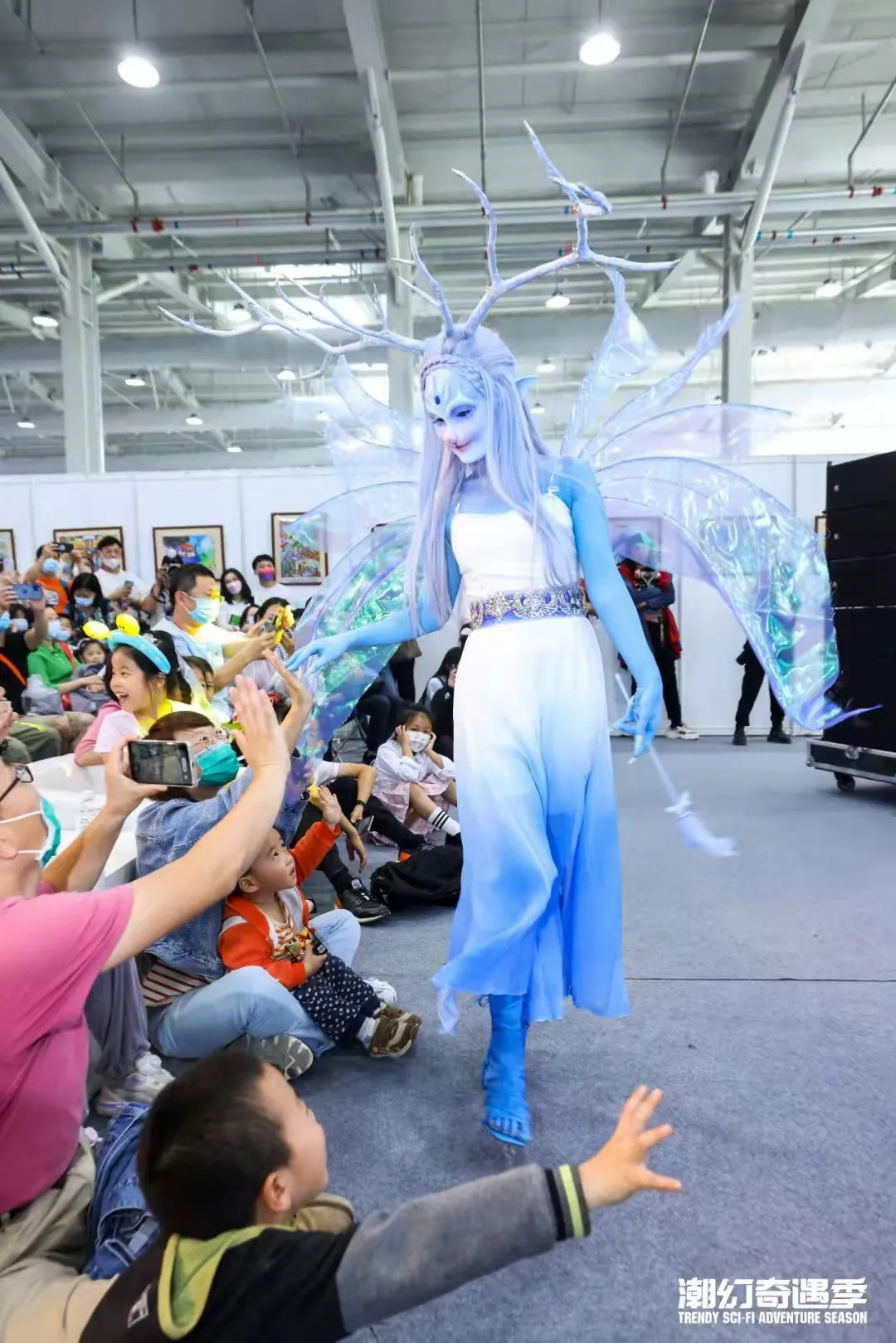 你好，石景山首钢园里的科幻黄金周！