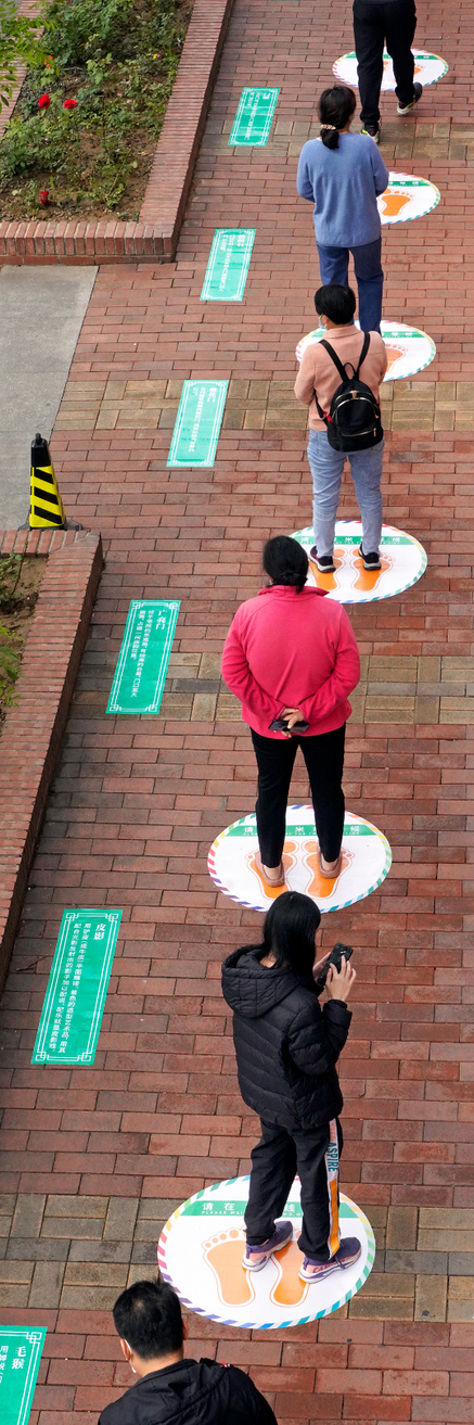 “呼啦圈”变“两米线”隔出最美距离