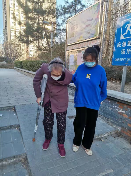 “医社携手，送苗上门” 丰台区多方合作推进老年人疫苗接种