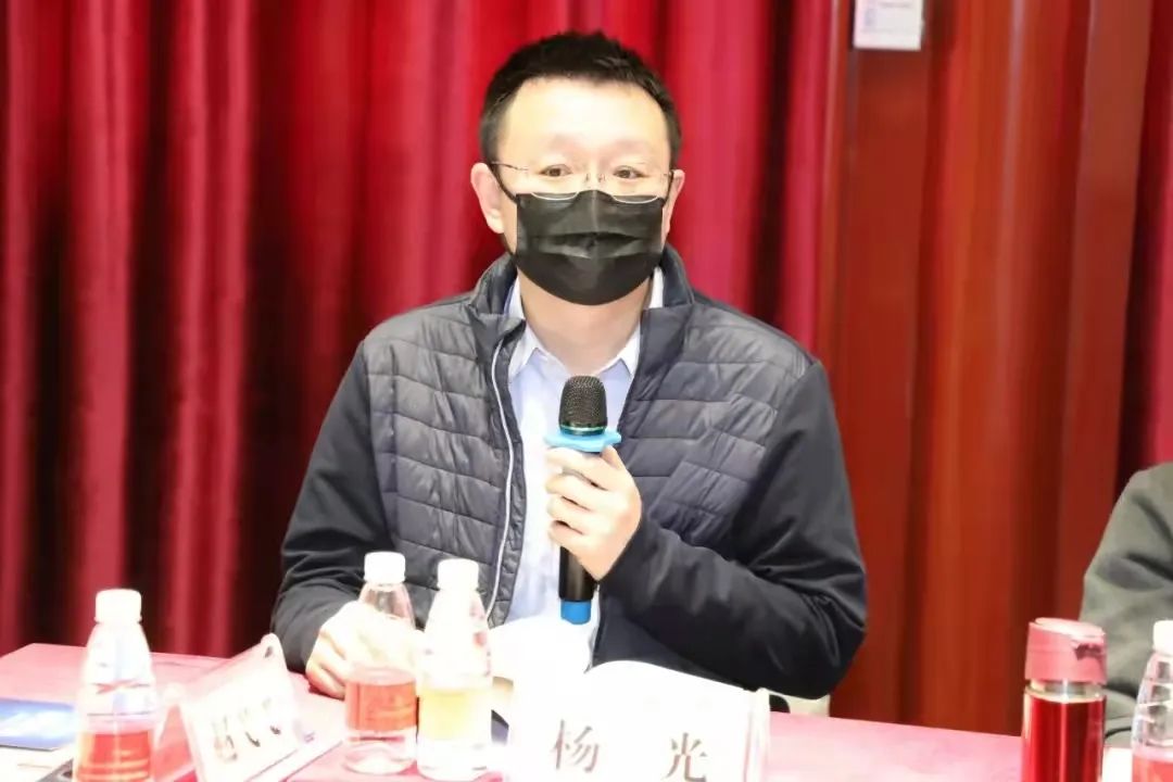 走进数据时代的北京 -- 民建石景山区工委举办读书分享会