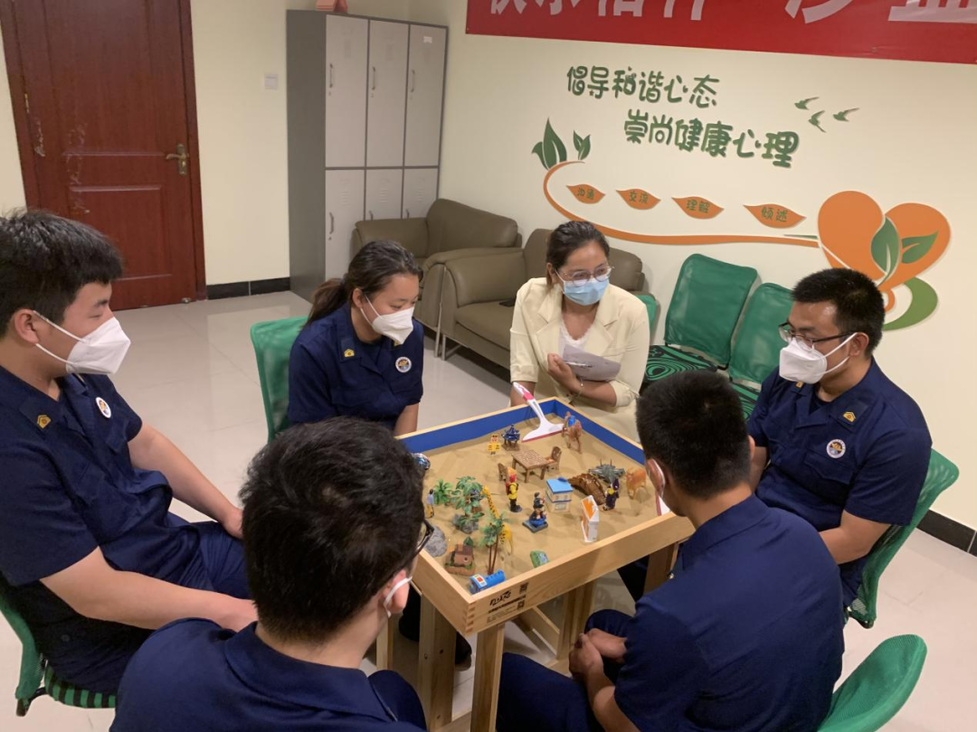 防疫 心理关爱 助力“火焰蓝”