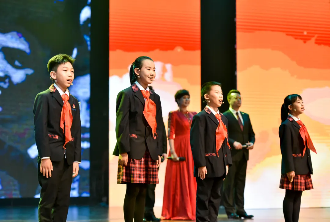 东城区举办庆祝中国共产党成立100周年文艺演出