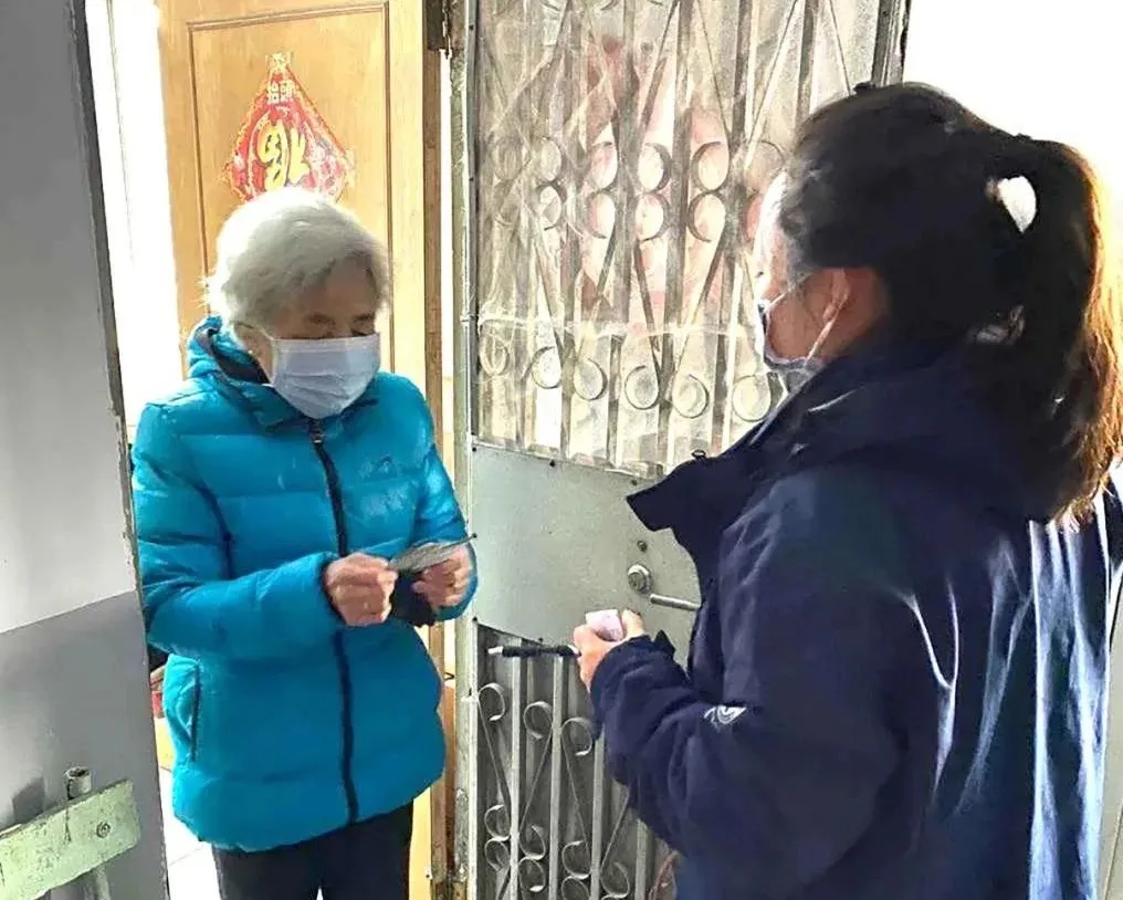 东城社工 | 老人的守护天使，有你们真好！