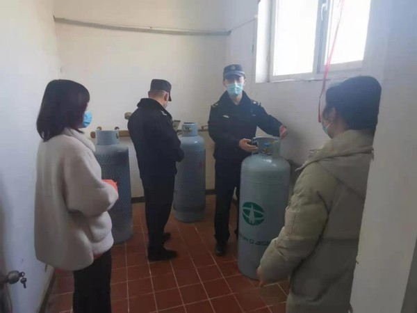密云区河南寨镇：供气用气两头抓 燃气安全全年查