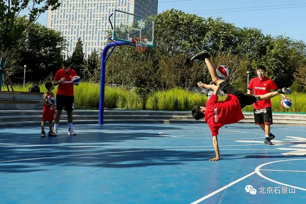 在八角新乐园畅享2021北京国际设计周设计之旅