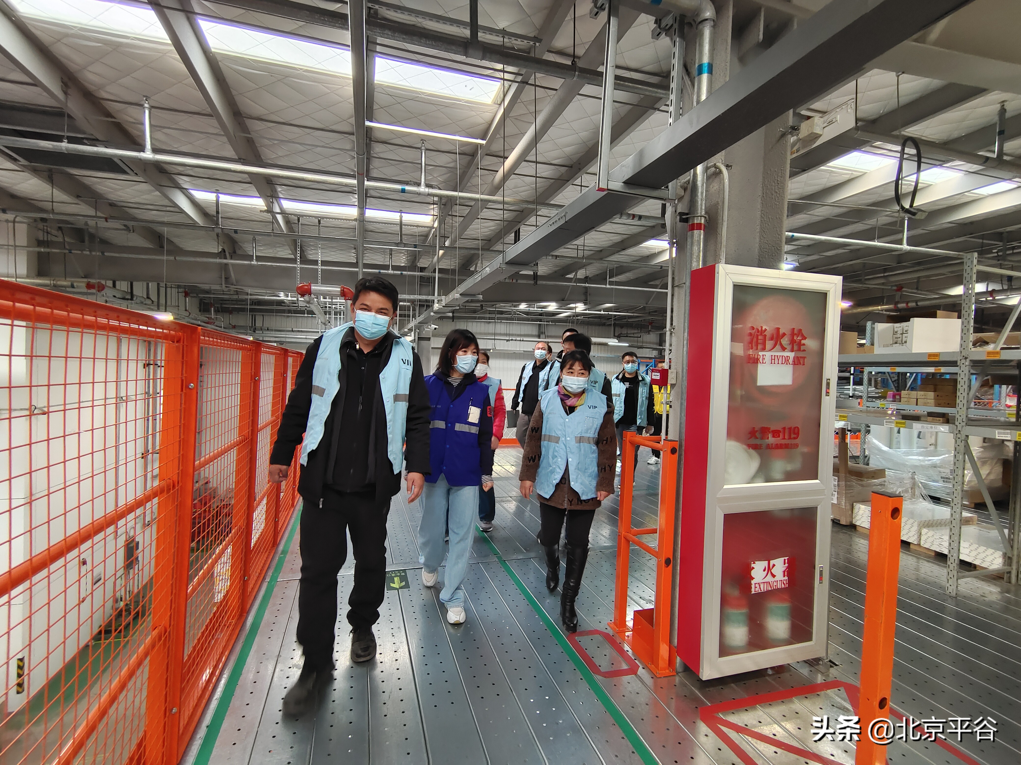 平谷马坊镇严把疫情防控关 全力保证物流仓储安全