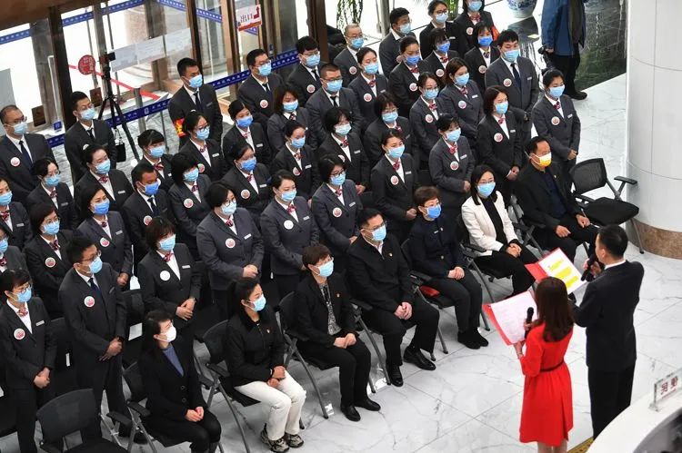 东城区政务服务中心荣誉体系发布，表彰获奖团队和个人