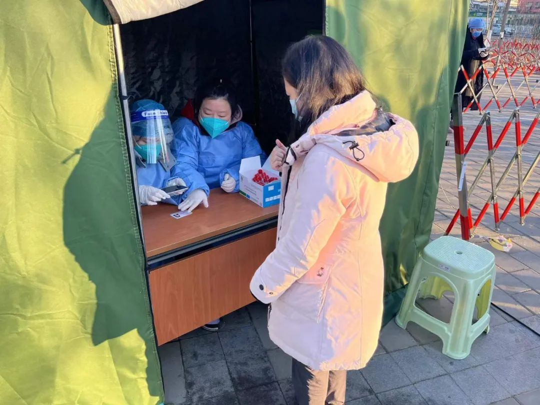 连续作战，全力支援！东城火速抽调力量增援丰台第四轮核酸检测
