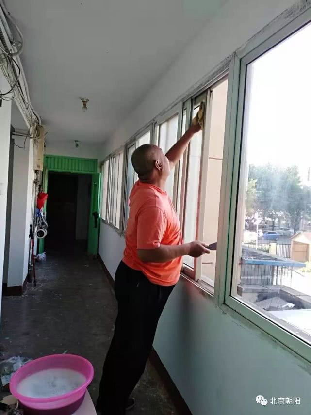 特靠谱、有干劲、有才华……这些词形容咱朝阳群众，很合适！