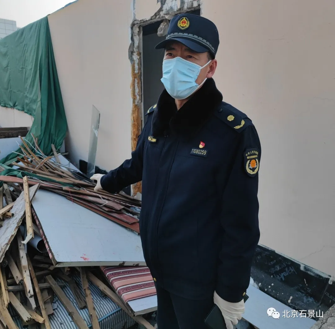 拆除挡光违建，让居民晒上冬日暖阳