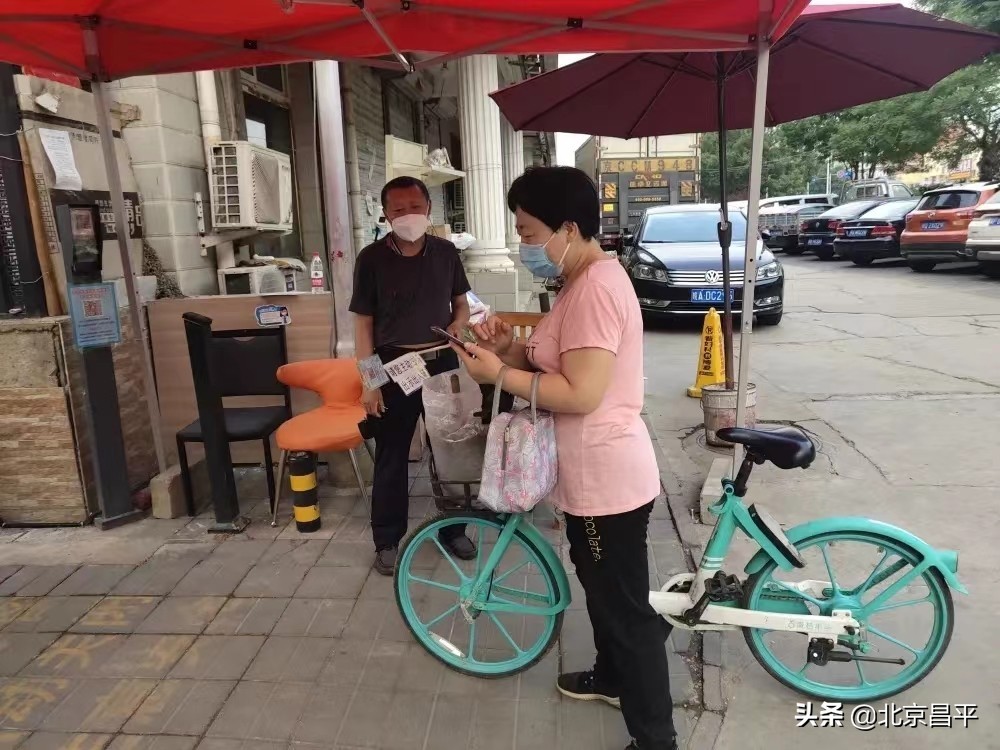 织密防疫防线！各社区（村）严格24小时卡口值守