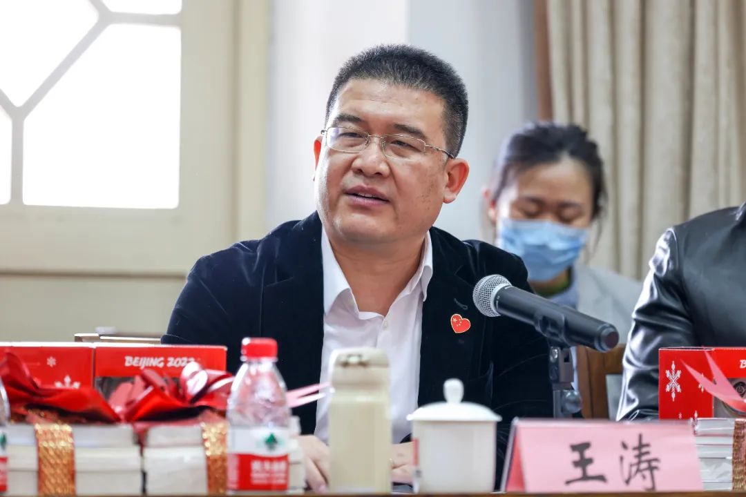 铸时代之魂，扬首善正气！东城区模范榜样座谈会在北大二院旧址召开