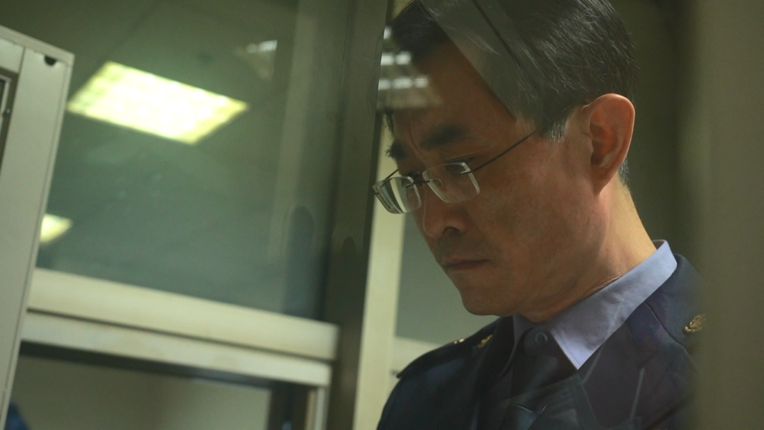 当执法者被告上法庭，他坚信这样一句话