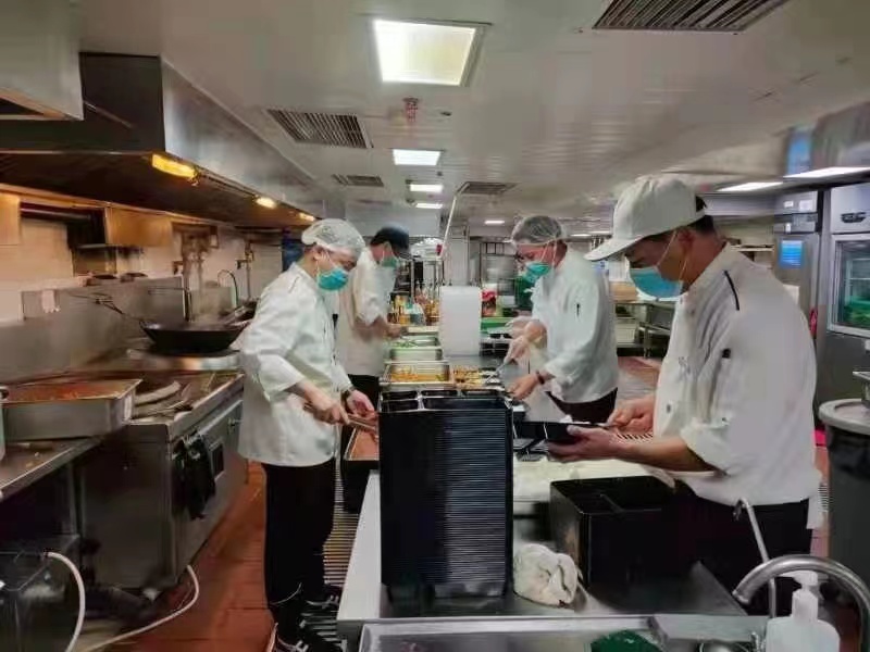 集中隔离医学观察点里的“粽”情“粽”意