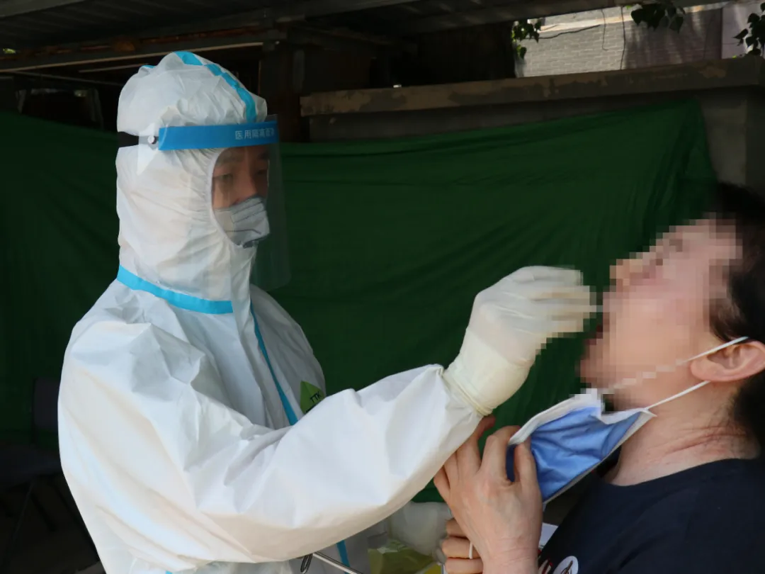 抗疫前线：“能为抗疫出一份力，实现了我的人生价值！”