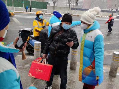 共赴冰雪之约 助力城市运行 丰台区冬奥城市志愿服务圆满收官